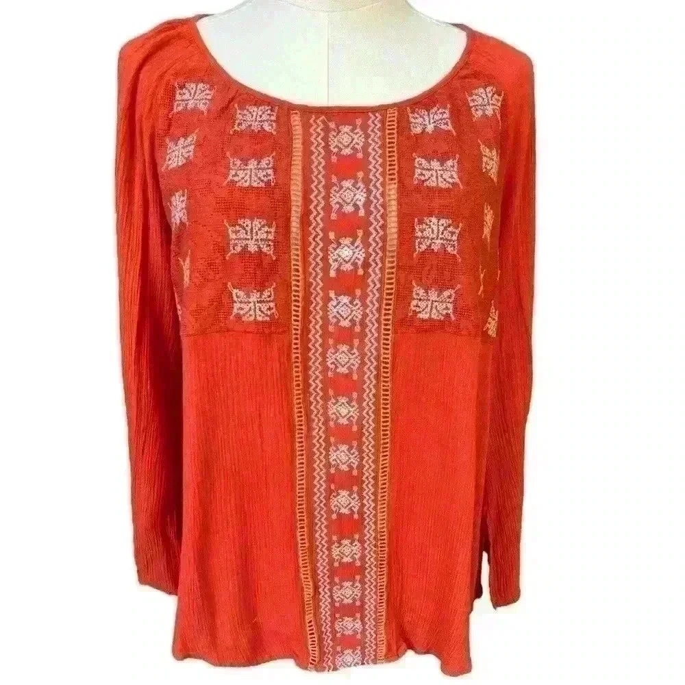 Altar’d State Rust Orange Boho embroidered 3/4 Length Sleeve Top Blouse Size M